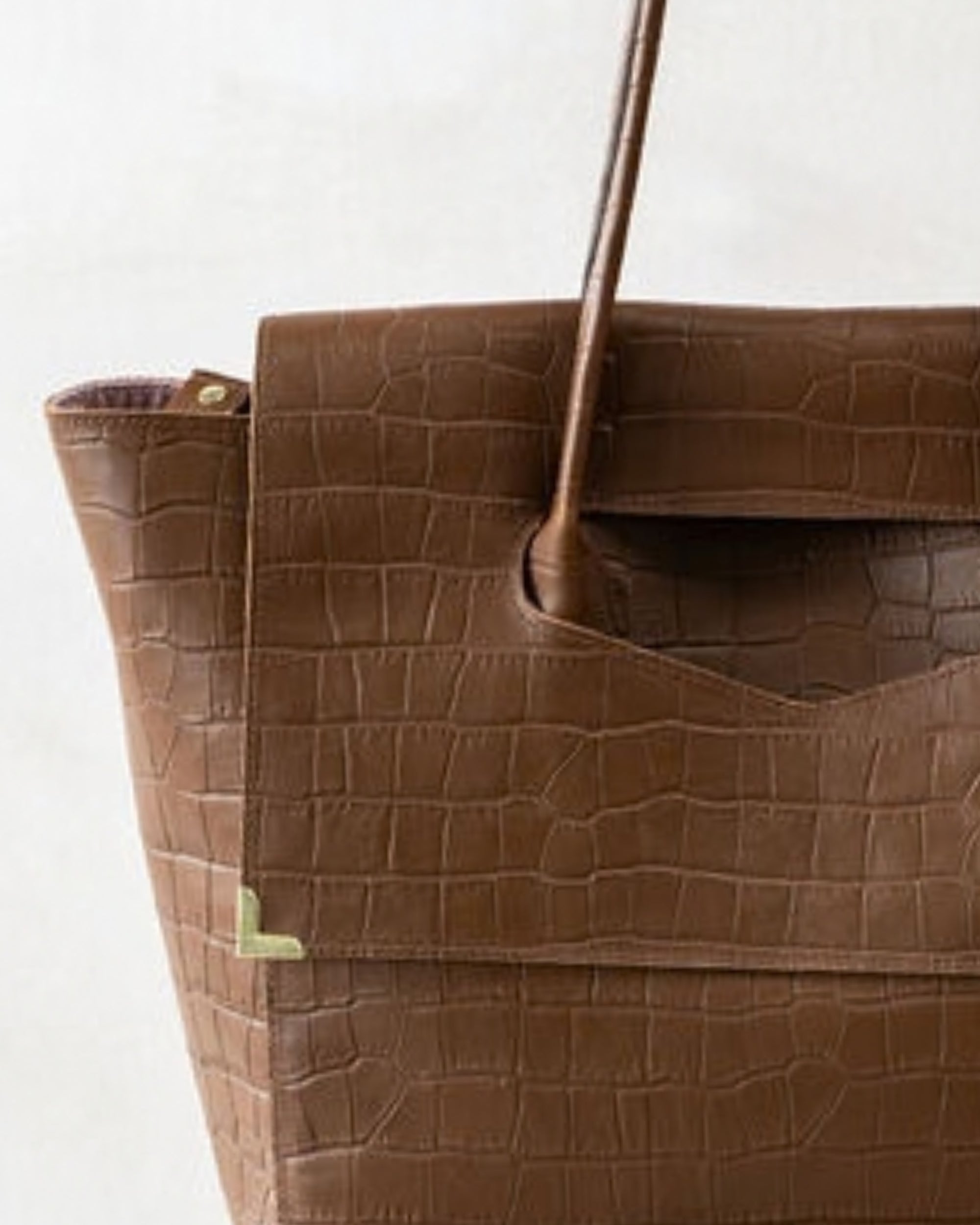 Vale Satchel